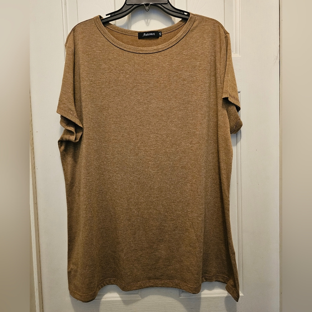 Automet Women's Brown Short Sleeve T-Shirt - 2XL